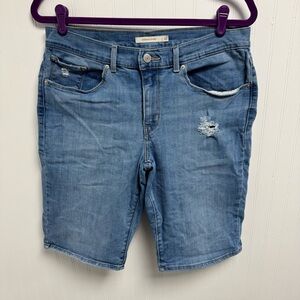 Levi Strauss Bermuda Shorts Size 30